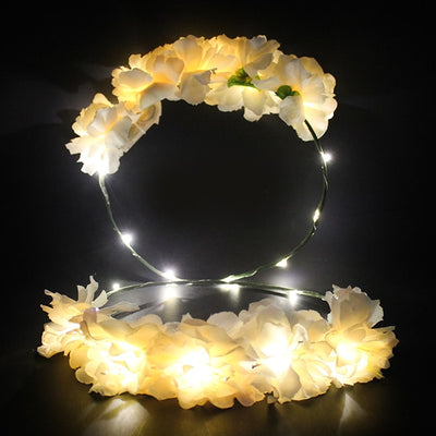 Light- Up White Flower Head Garland